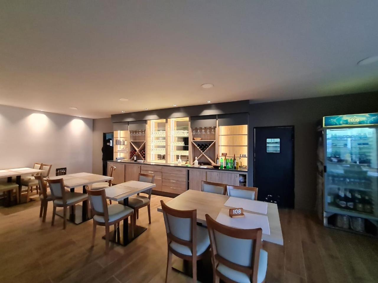 Hotel Alun Nehuen 산카를로스데바릴로체 외부 사진