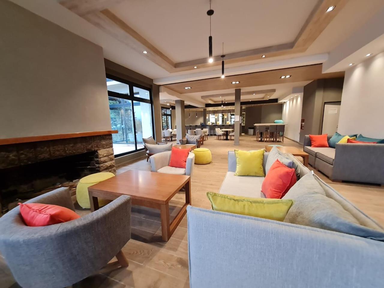 Hotel Alun Nehuen 산카를로스데바릴로체 외부 사진